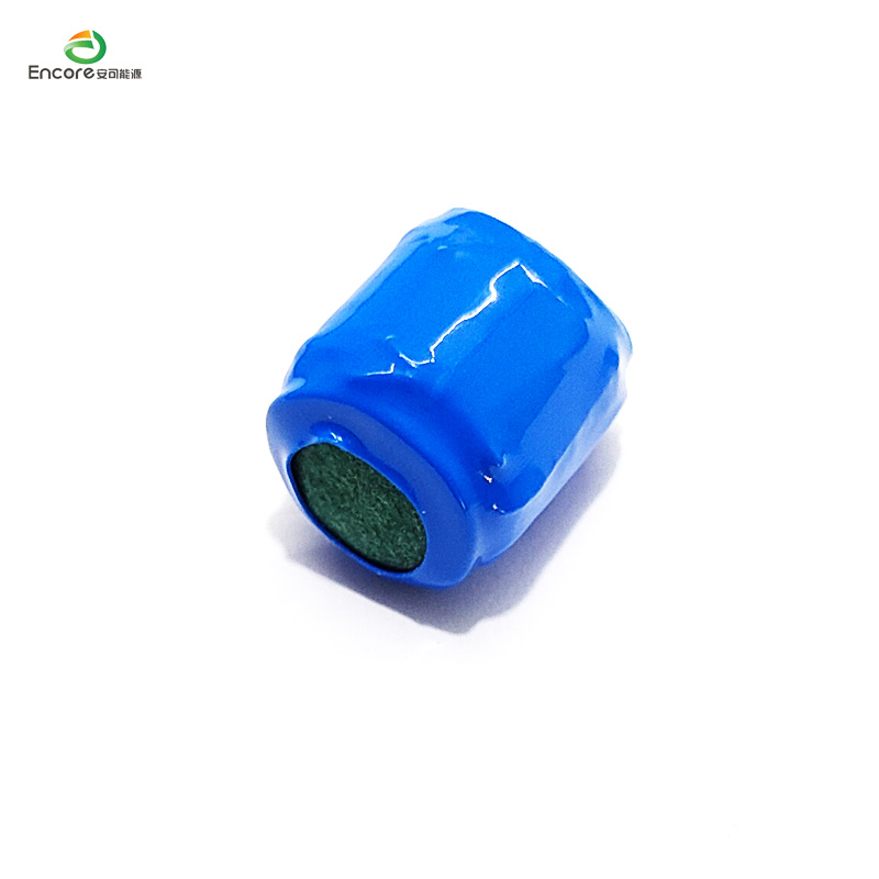 Small Cylindrical 10100 Lipo Battery